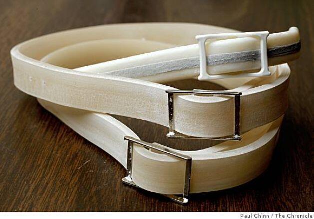 περιλαίμιο αντιμετώπισης ψύλλων για κατοικίδια ζώα